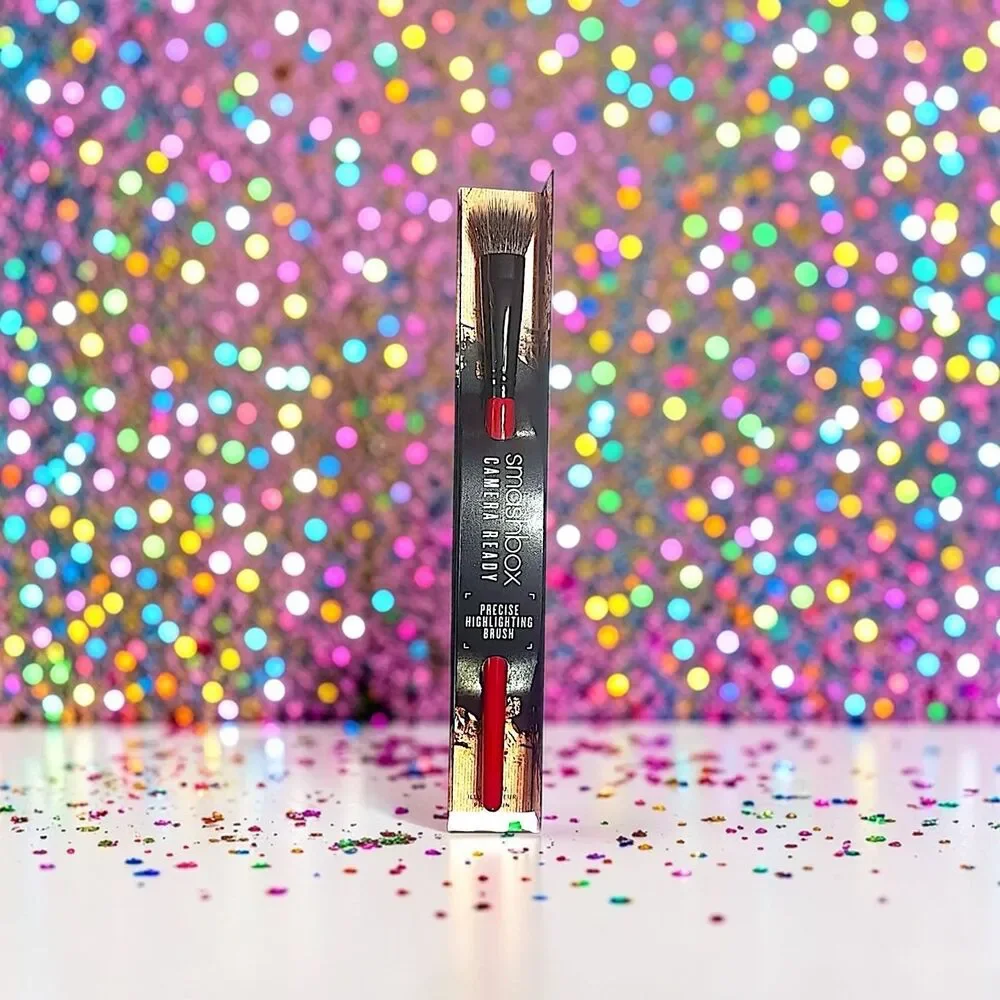 Smashbox Cosmetics Camera Ready Precise Highlighting Brush Brand New In Box
